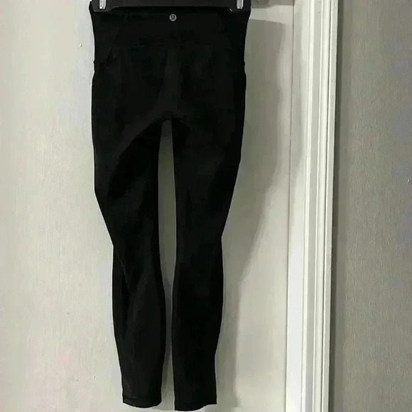 Lululemon black mesh legging - Picture 2 of 7